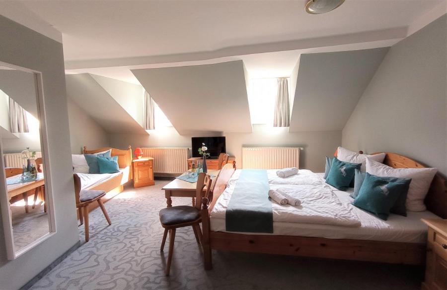 Hotel Ross Zwoenitz Luaran gambar